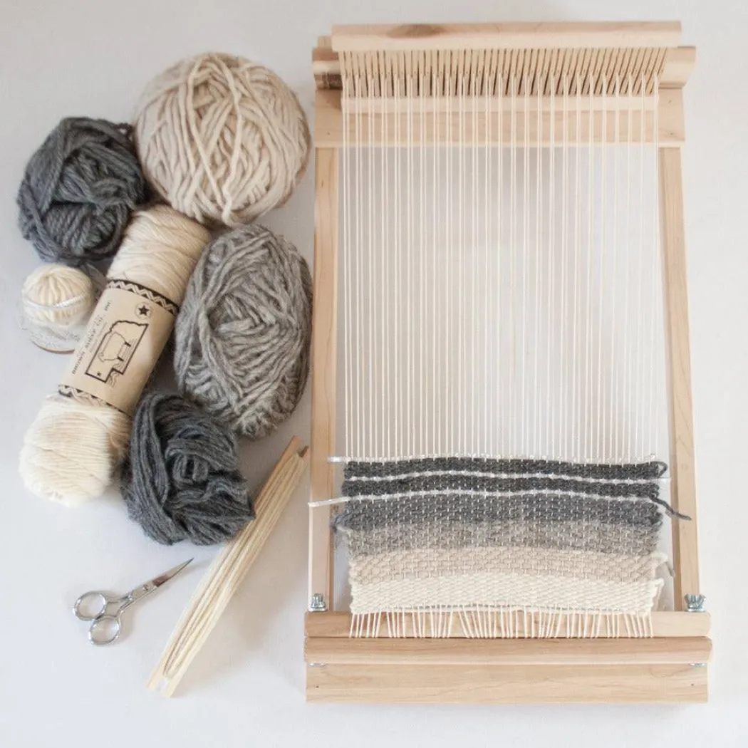 Beginner's Wooden Weaving Loom