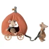 Royal Pumpkin Carriage for Mice