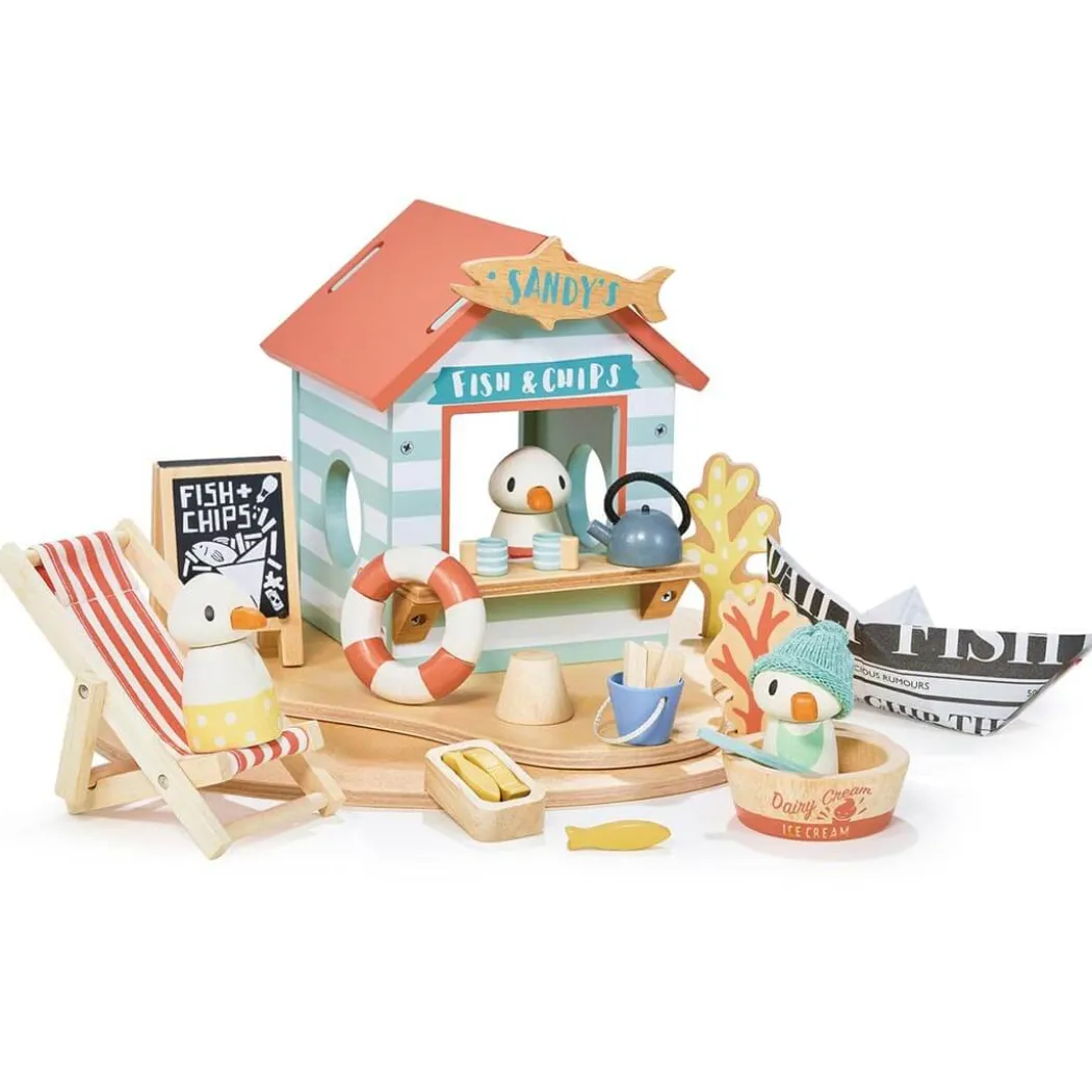 Sandy's Wooden Beach Hut