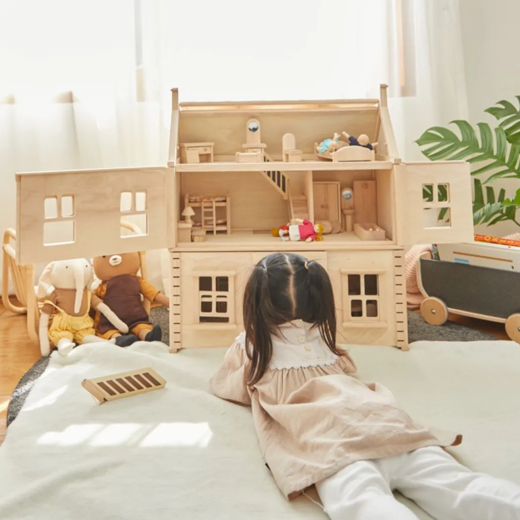 Victorian Wooden Dollhouse
