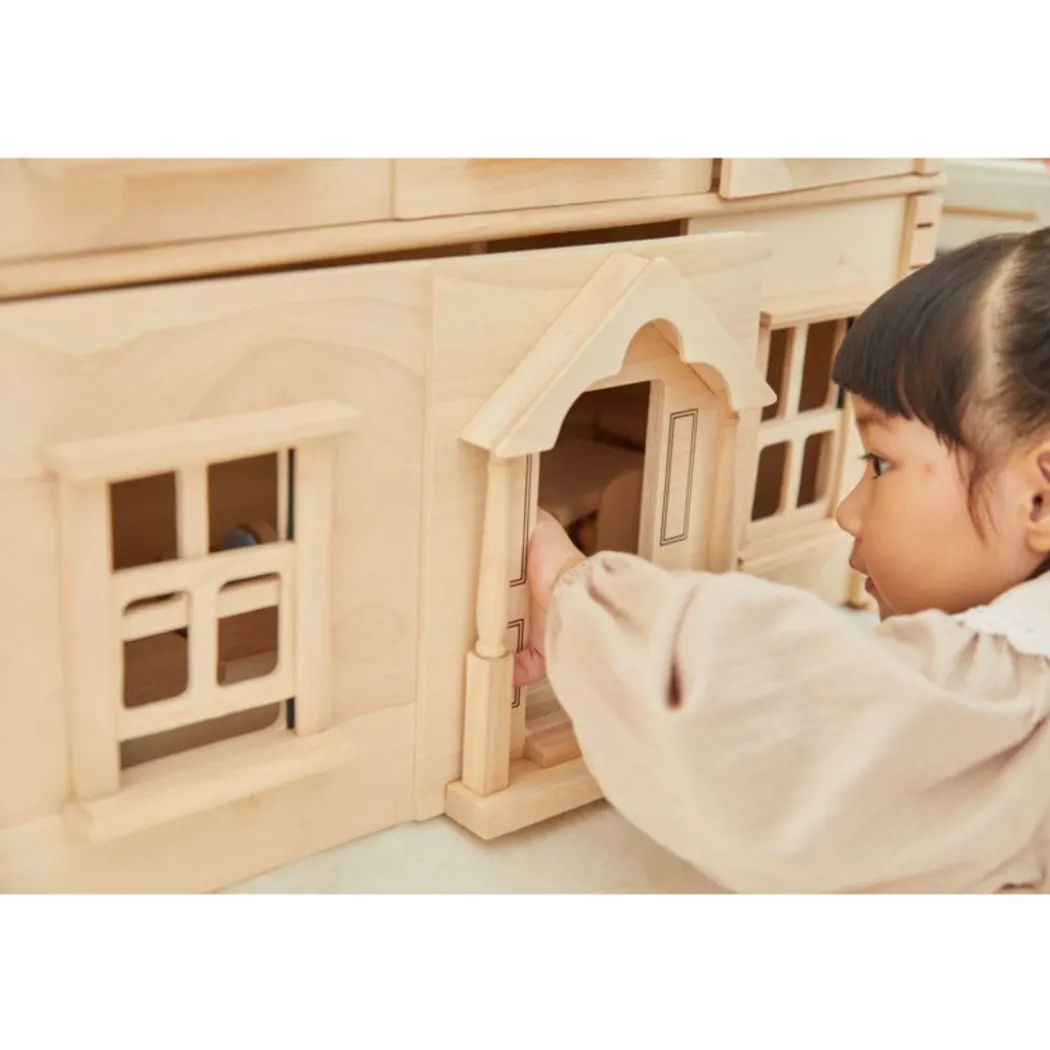 Victorian Wooden Dollhouse